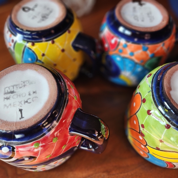 Talavera handmade soup mugs - set of 4. Holds about 15 ounces each. Hand painted - Picture 3 of 12
